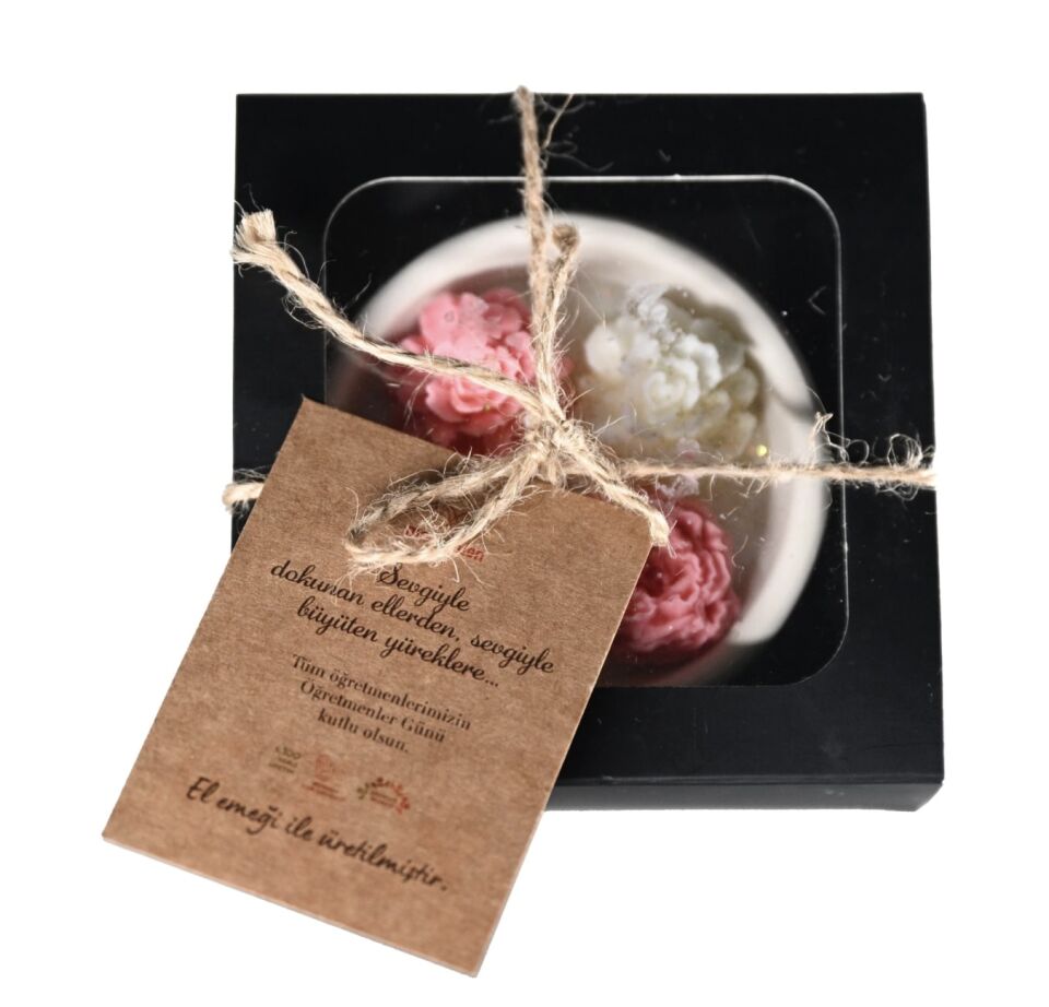 Seramikte Çiçek Kokulu Mumlar