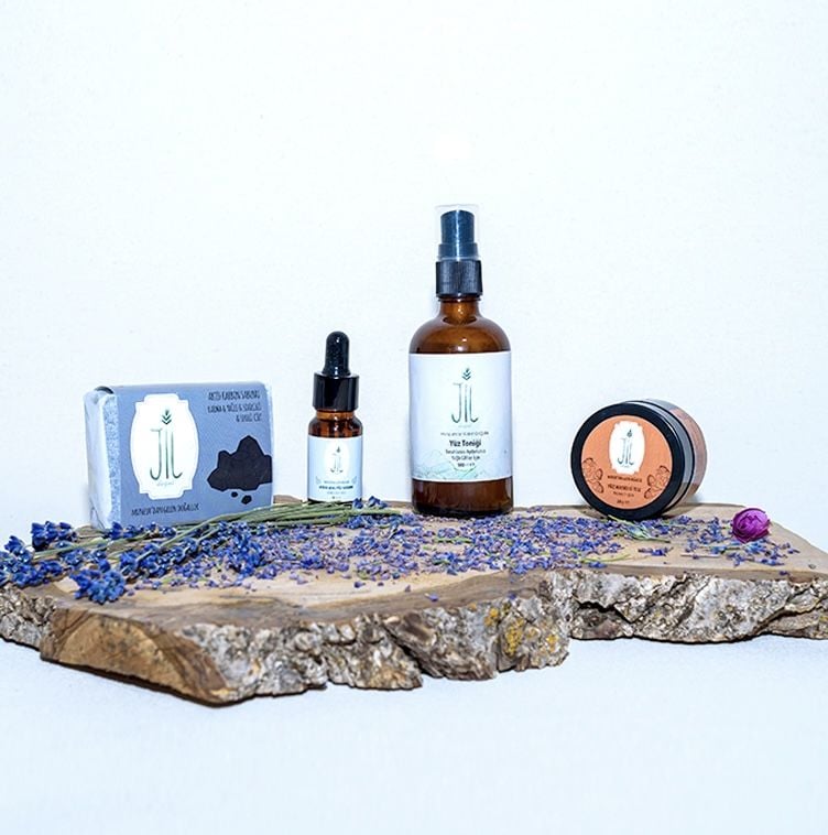 Kuru-Hassas Cilt Leke Seti