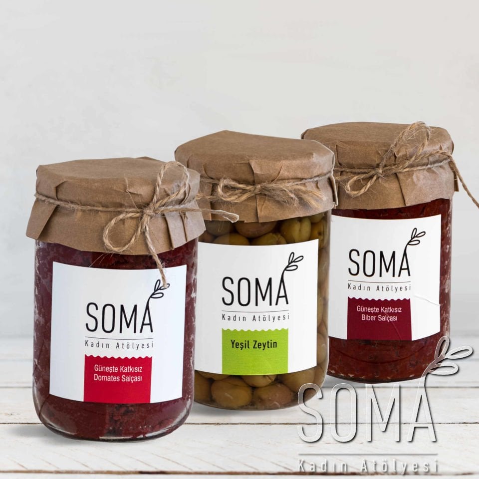 Ege Yöresel 3'Lü Hediye Paketi (Zeytin, Salça)