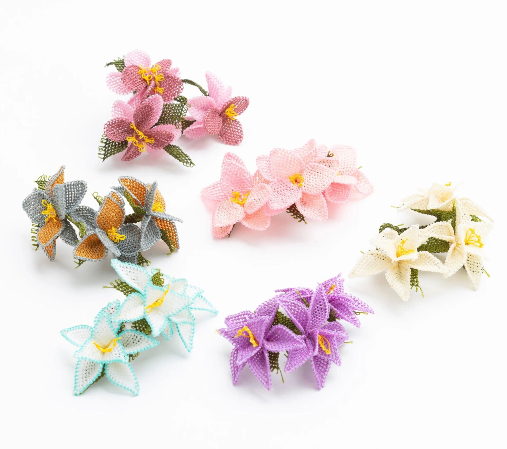 İğne Oyası Broş Renkli