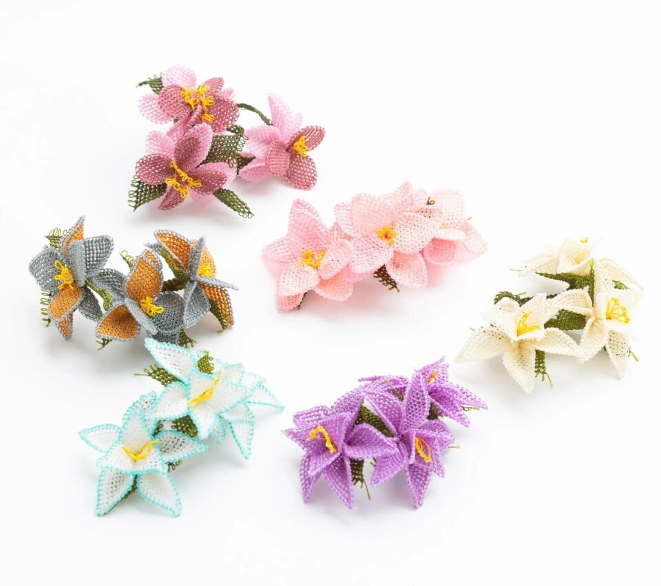 İğne Oyası Broş Renkli