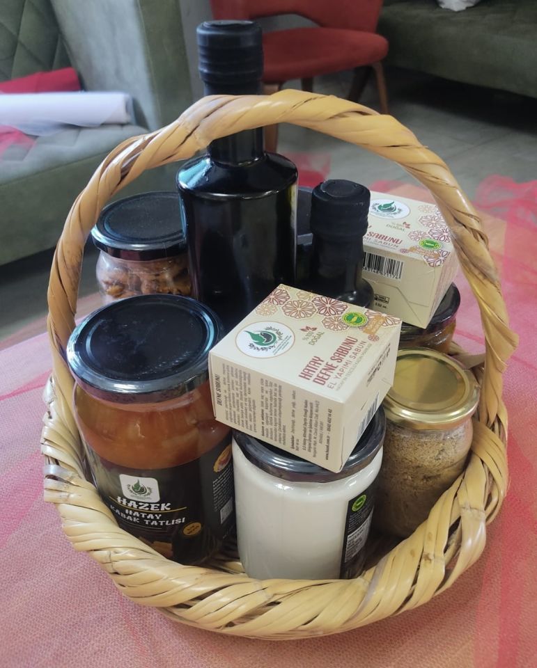 Hazek Yöresel Mega Hediye Paketi