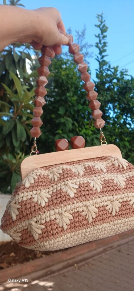 El Yapımı Şık Örgü Çanta 38