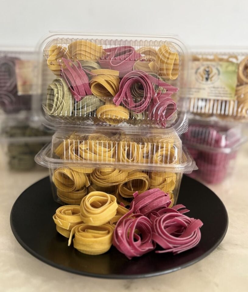 Doğal Sebzeli Ev Makarnası (Pancarlı) 250 Gr